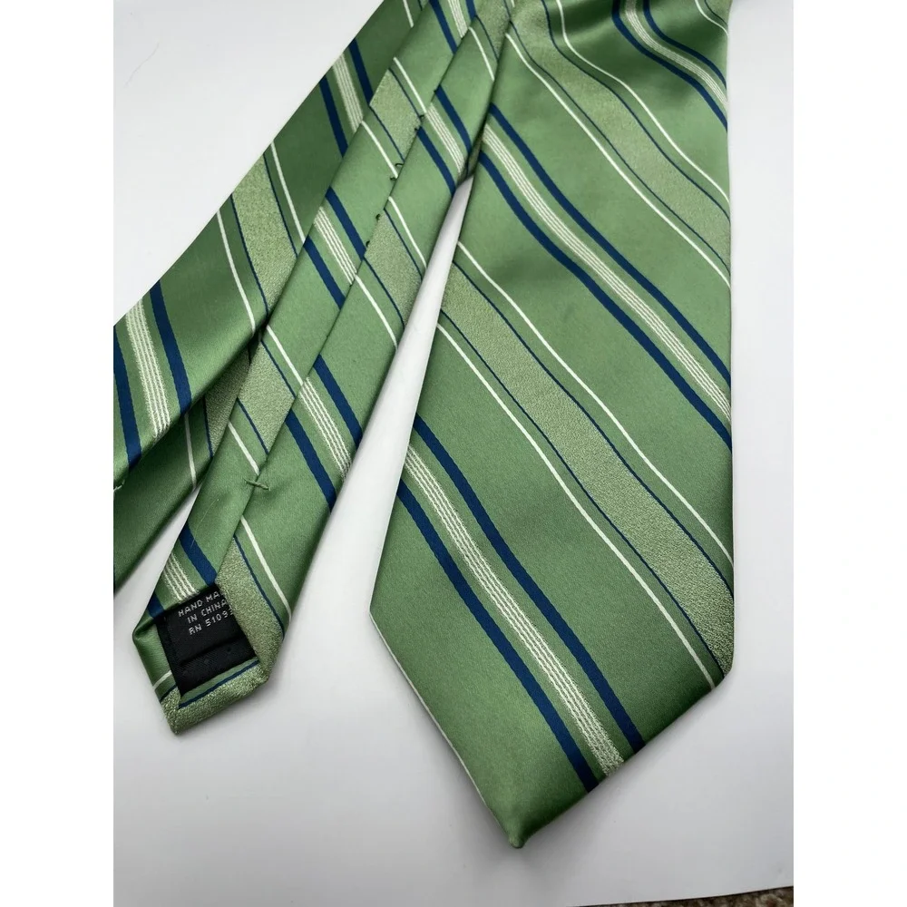 Haggar Mens Necktie Sage Green Navy Blue White Striped Polyester Classic Tie